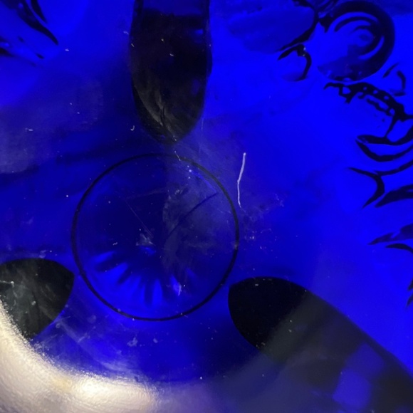 Dalzell Viking Vintage Glass Candy Dish & Lid - Picture 17 of 17